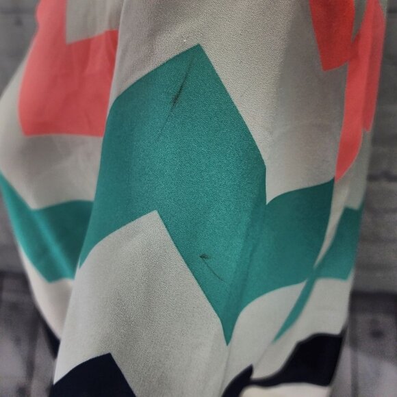 Rue 21 zig zag blouse - Picture 5 of 8